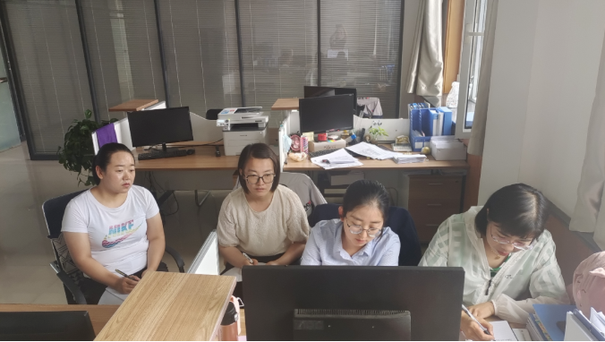 市產投集團財務管理部組織開展員工專業(yè)知識培訓(圖1)